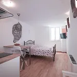 Apartments Pia