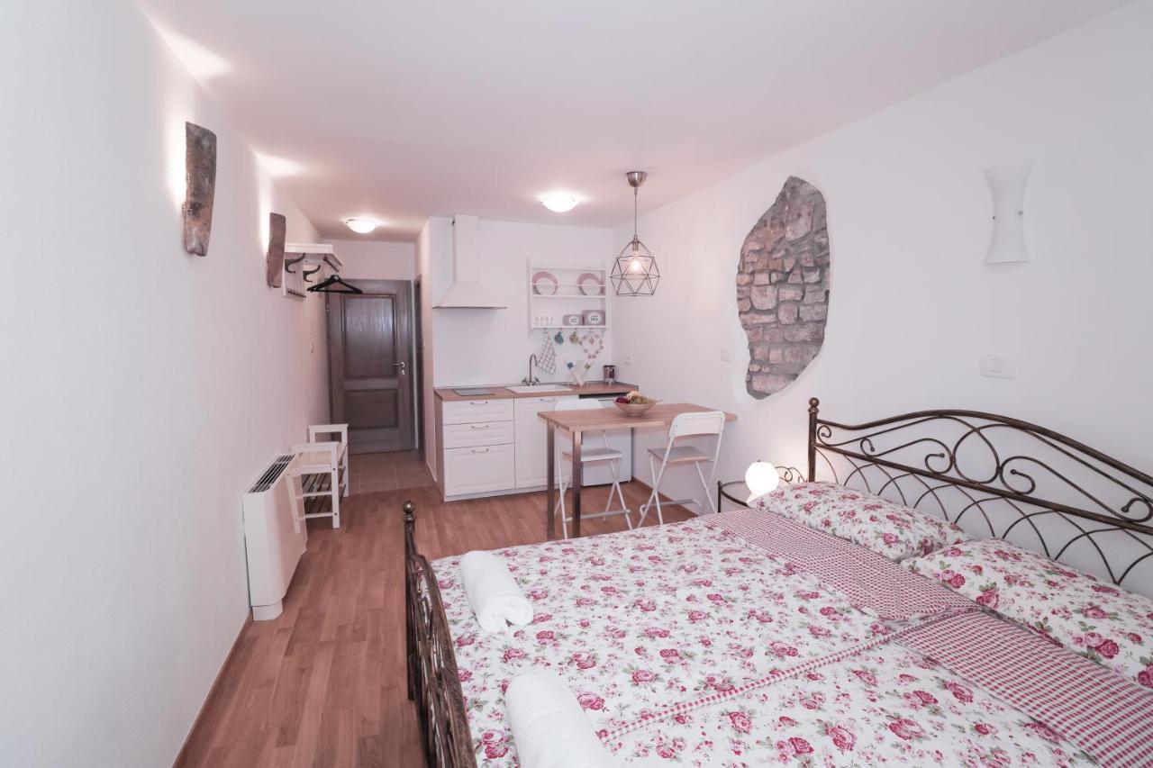 Pia Apartmán